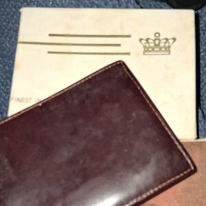 London Fog Rich Brown Leather Card Holder